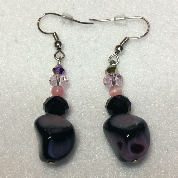 FINAL SALE PRICE Pink & Black Beaded Necklace and Earring Set - Picture 4 of 6